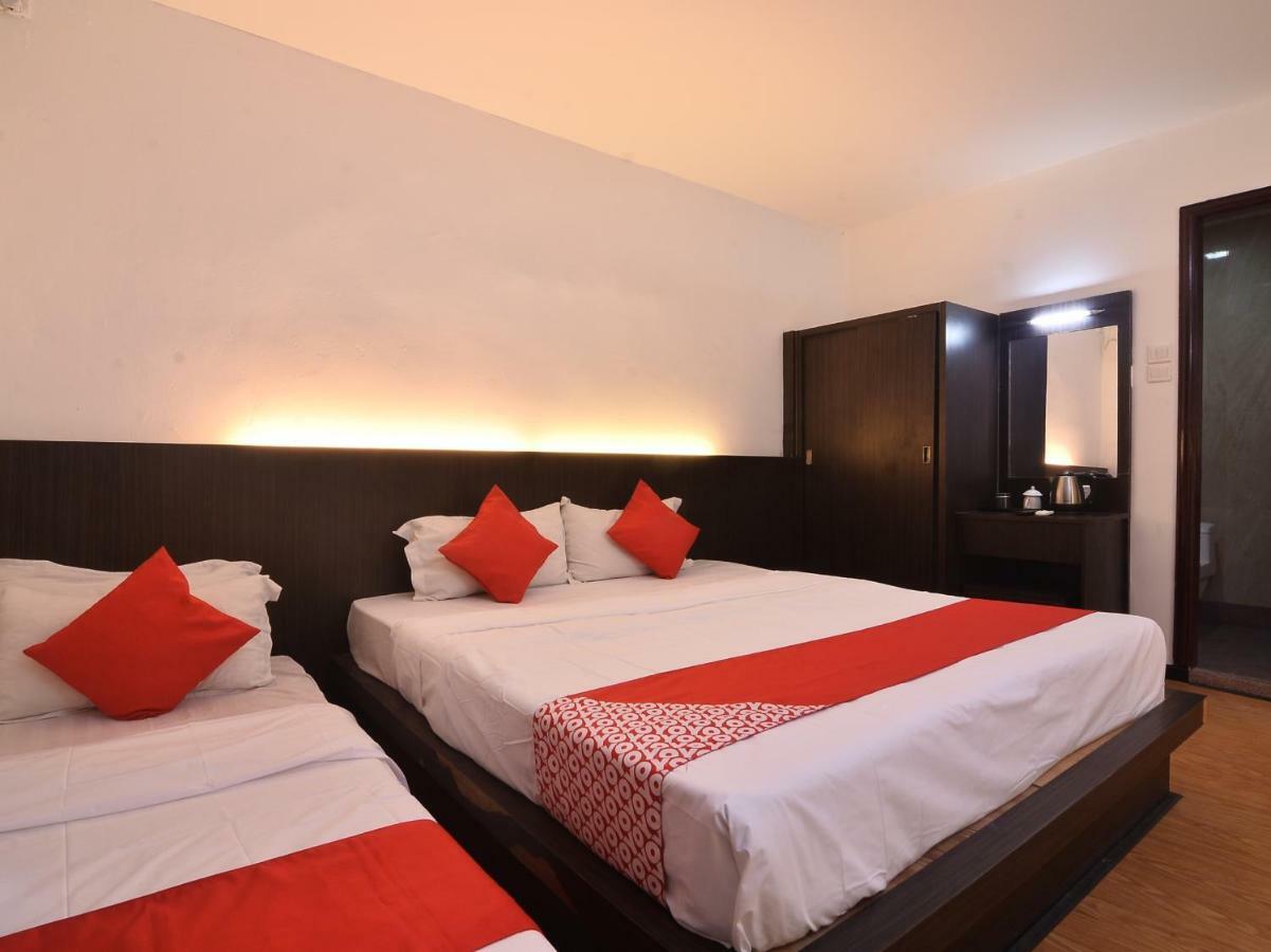 Oyo 43960 Laksamana Executive & Boutique Hotel Tawau Eksteriør bilde