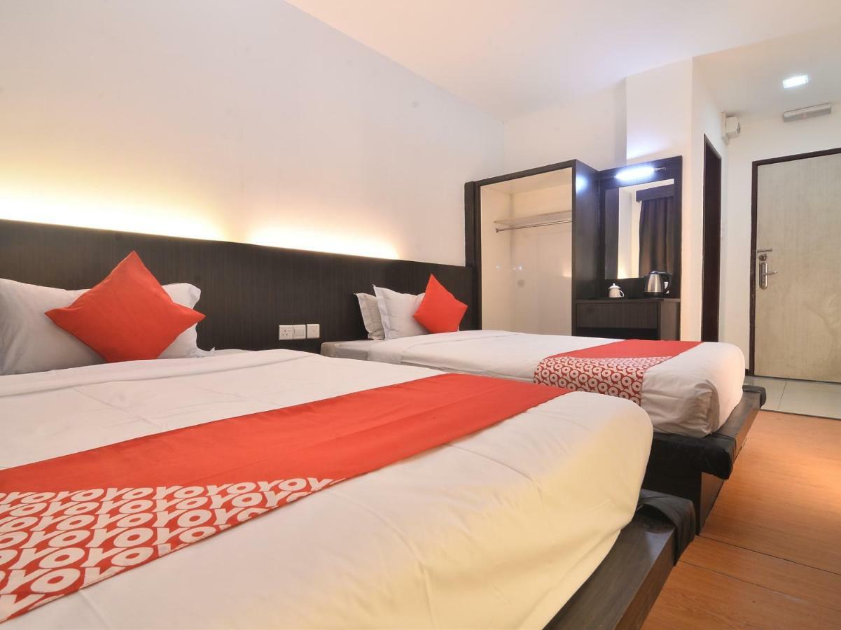 Oyo 43960 Laksamana Executive & Boutique Hotel Tawau Eksteriør bilde