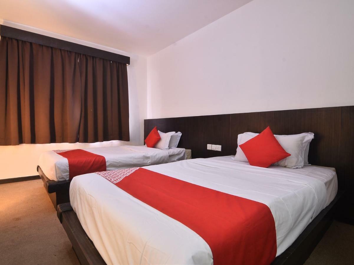 Oyo 43960 Laksamana Executive & Boutique Hotel Tawau Eksteriør bilde