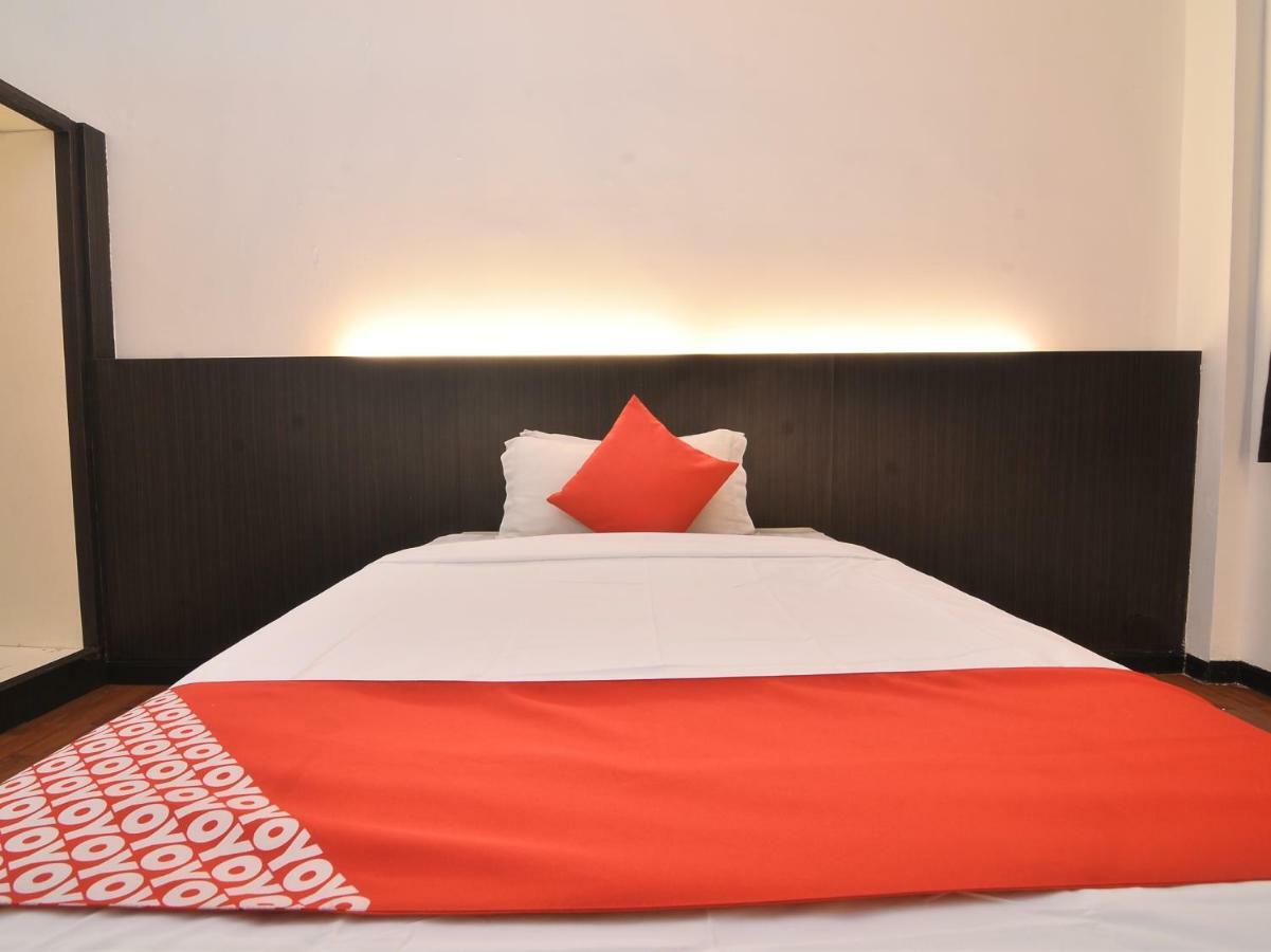 Oyo 43960 Laksamana Executive & Boutique Hotel Tawau Eksteriør bilde