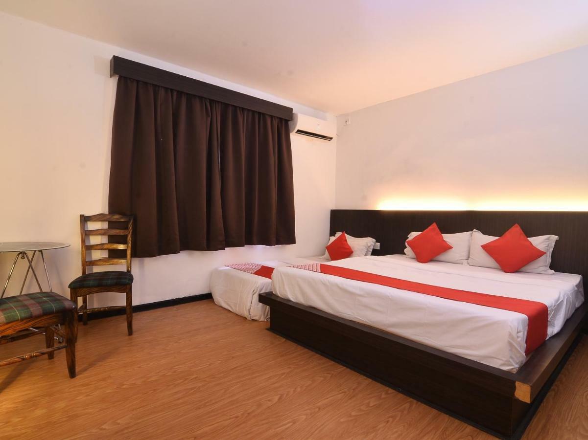 Oyo 43960 Laksamana Executive & Boutique Hotel Tawau Eksteriør bilde
