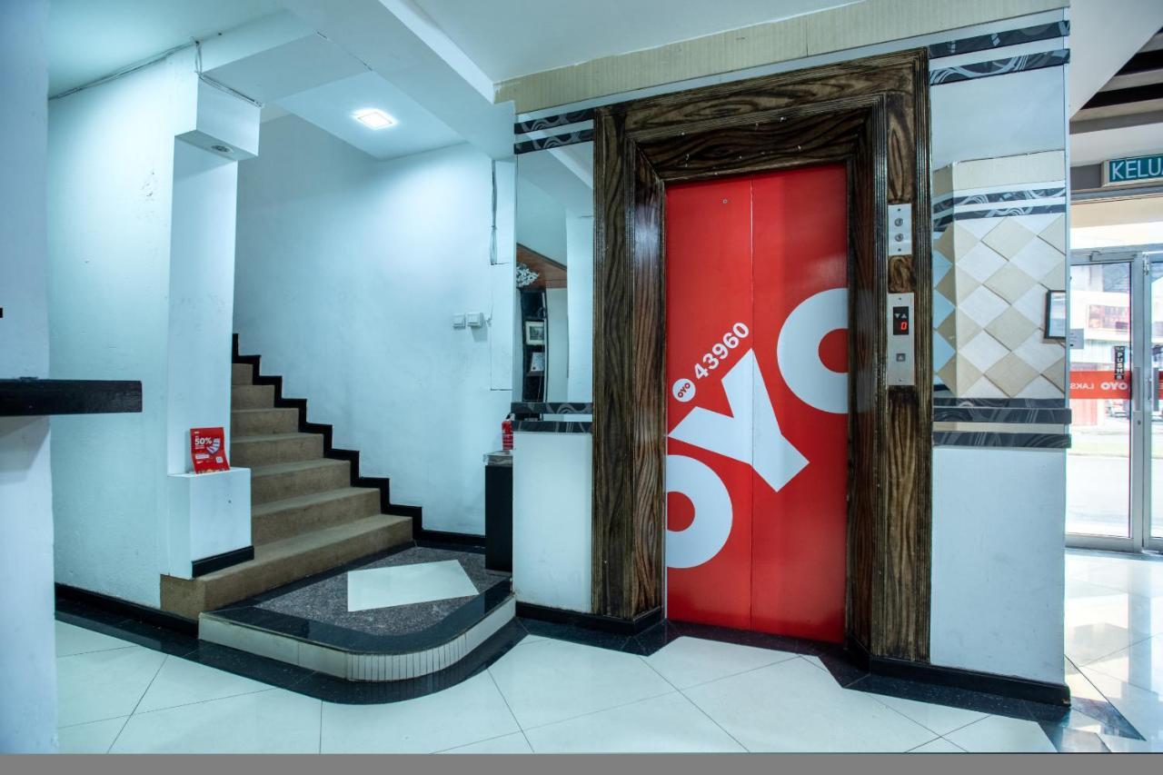 Oyo 43960 Laksamana Executive & Boutique Hotel Tawau Eksteriør bilde